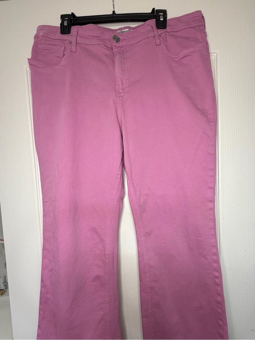 Kut from the Kloth Kelsey Ankle Flare Mauve Sz 16